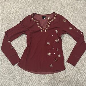 Alp N Rock and Sundance Embroidered Burgundy Long Sleeve Top Henley